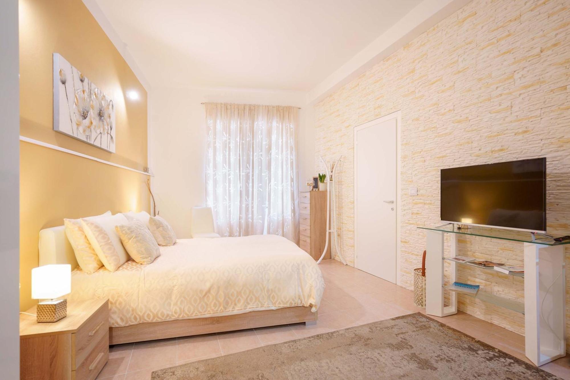 Montellino'S Suite Oro SantʼAntìoco エクステリア 写真