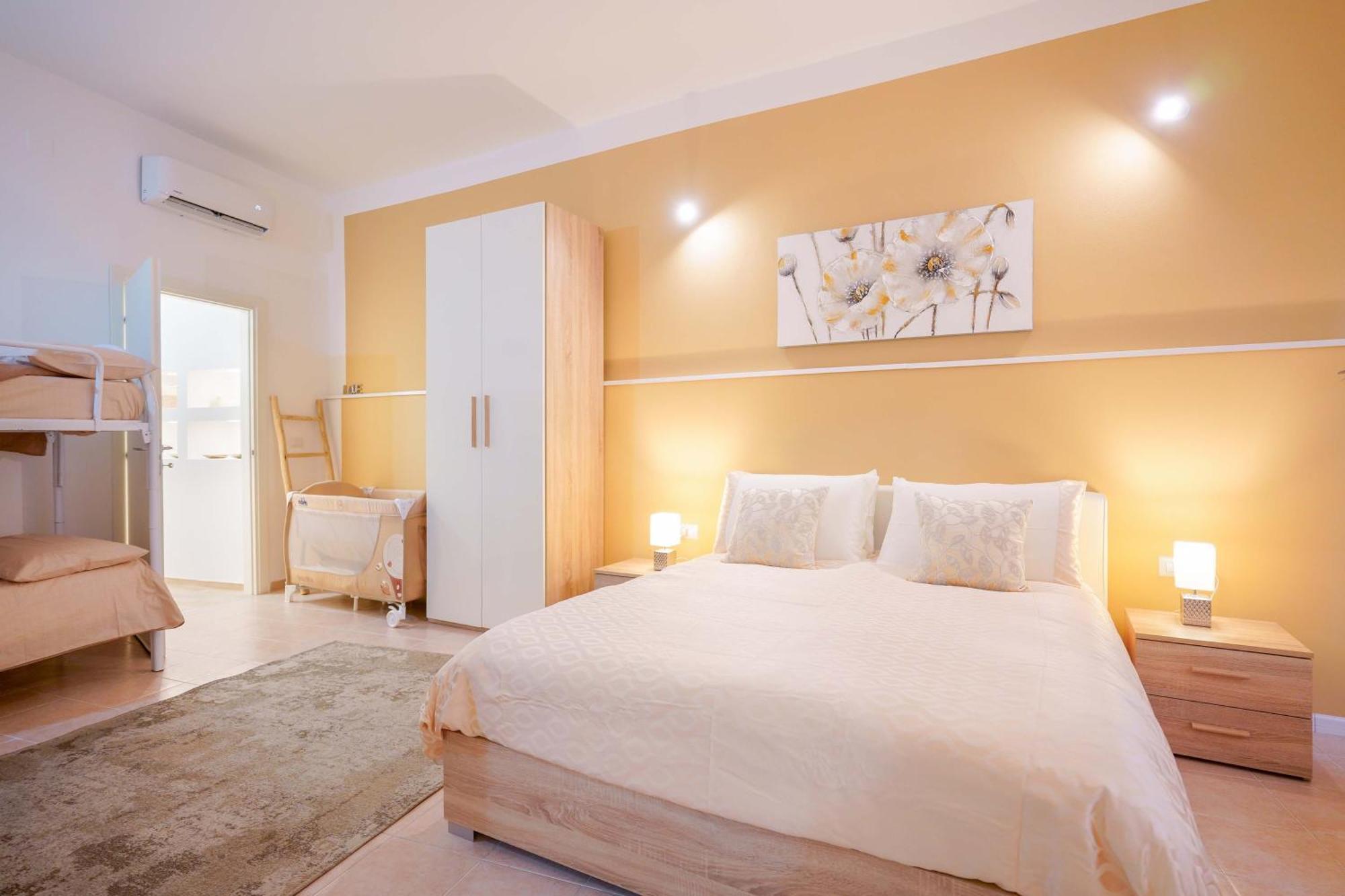 Montellino'S Suite Oro SantʼAntìoco エクステリア 写真
